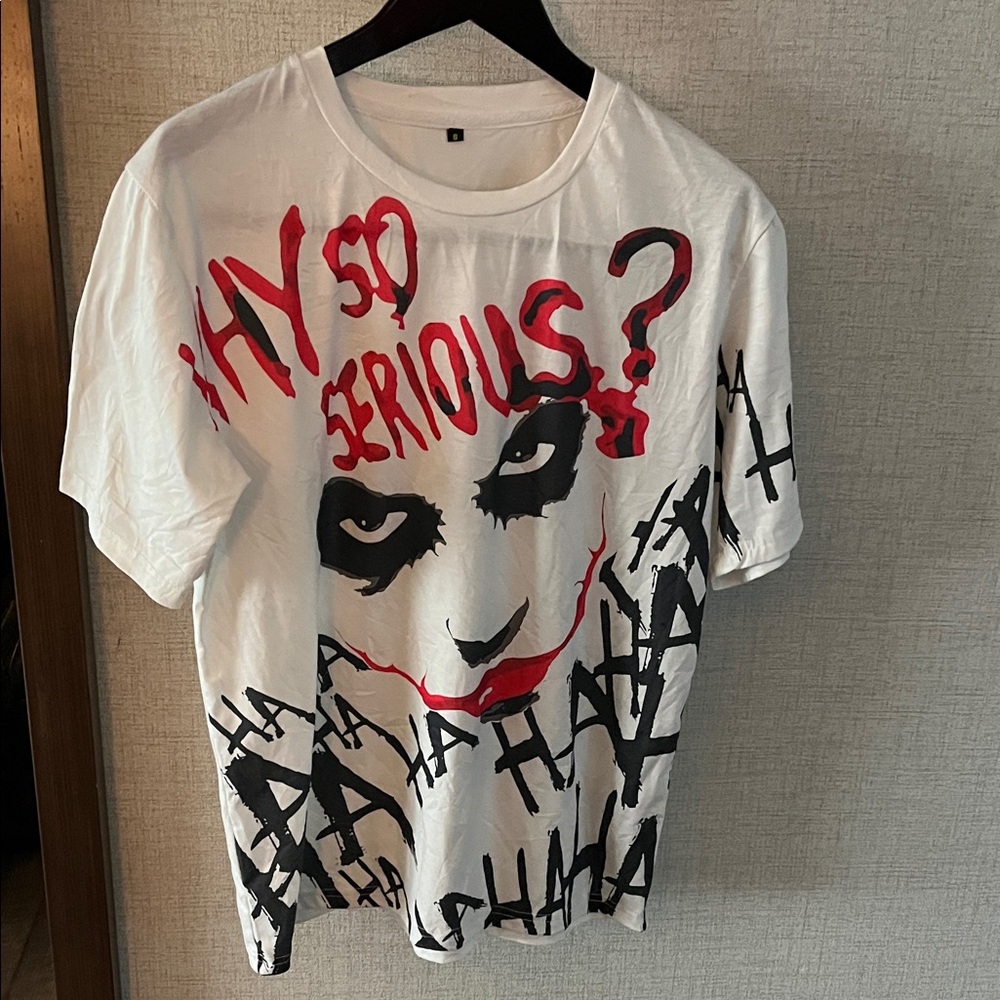 Edgy White Graphic Tee with Bold Design